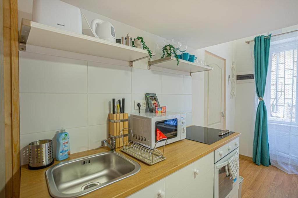 Boutique Apartment In Akacfa Street Budapest Extérieur photo